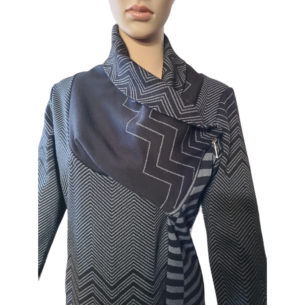 Tunic by Ruelle size Medium - Picture 2 of 7